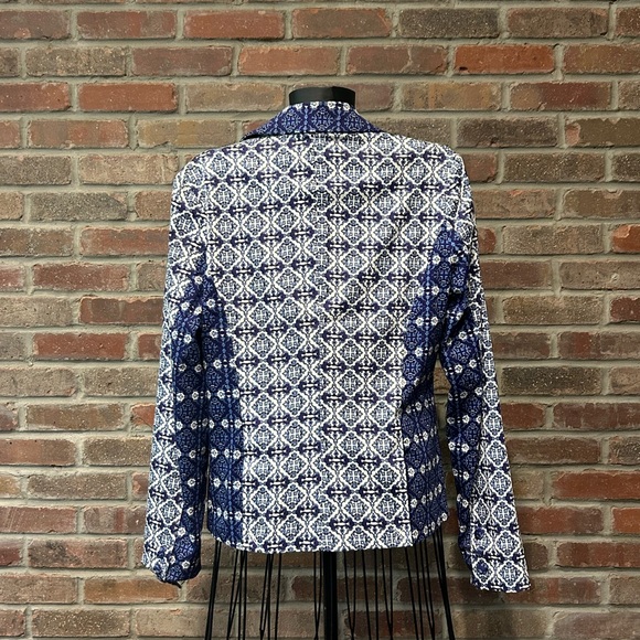 Romeo & Juliet Couture Blue & White Blazer Size Large - Picture 2 of 8